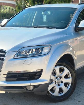 Audi Q7 ,7POSTI ,3.0 V6 TDI 233CV quattro tiptroni