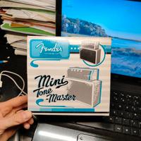 FENDER MINI AMPLIFICATORE