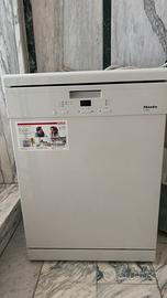 Lavastoviglie installazione libera