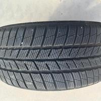 Pneumatici 225/40 R18 92V M+S