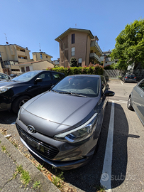 Hyundai i20 1,2 benzina 84cv