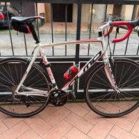 Bici da corsa Olmo