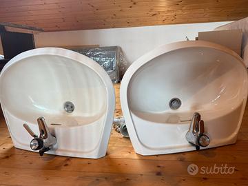 Coppia lavandini bagno con colonna e rubinetti