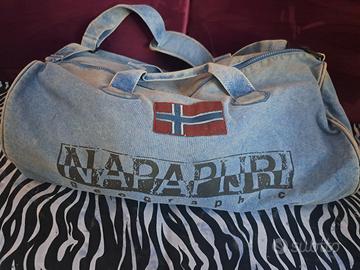 Borsa Napapjiri