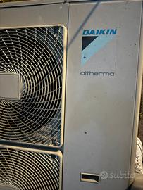 Daikin ricambi altherma pompa calore condizionator