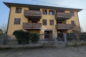 2 LOCALI A GATTATICO