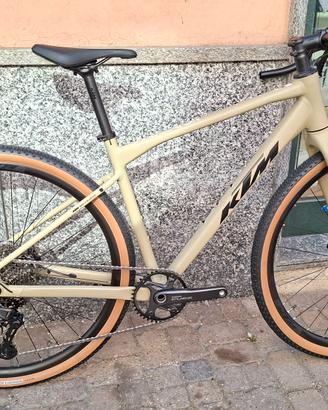 Ktm bicicletta Gravelator 25 NUOVA