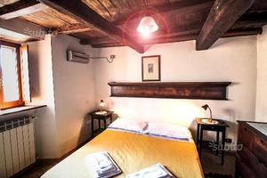 Bilocale con giardino montagna/lago 80km Roma