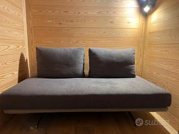 Divano realizzato su misura