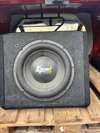 Subwoofer auto
