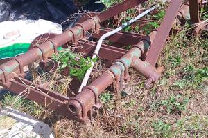 Estirpatore trattore