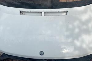 Cofano anteriore Mercedes