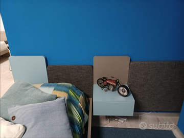 Comodino sospeso ditta Clever