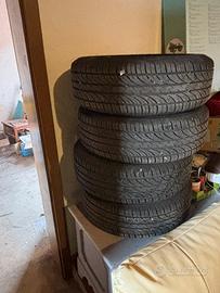 Cerchi in acciaio ford da 16” completi di gomma