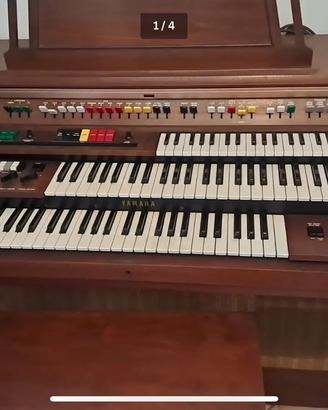 Organo Yamaha D40