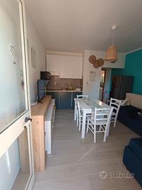 Bilocale in residence con piscina