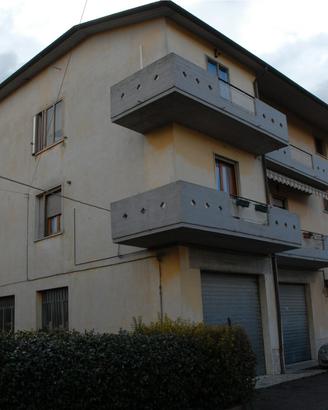 Vendita Appartamento con soffitta e garage privato