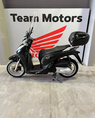 Honda SH 300 i
