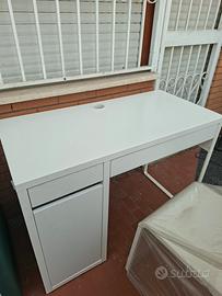 scrivania Mike ikea bianca 105x50 