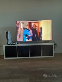 Mobile tv contenitore