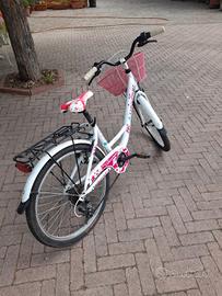 Bicicletta da ragazzina