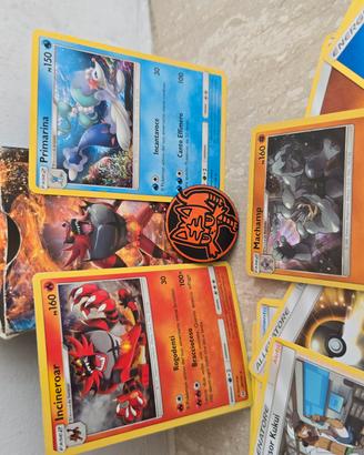 Mazzo Pokémon Ruggito Fiammante Sole Luna 61 Carte