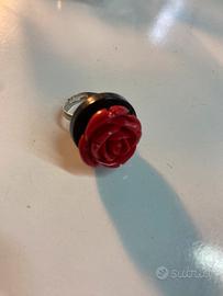 Anello handmade con bottone e rosa