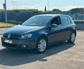 Volkswagen Golf 1.6 TDI DPF DSG 5p. Highline