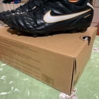 Scarpe da calcio Nike Tiempo