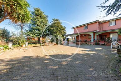 Villa di 139 m² con 3 locali e box auto doppio a A
