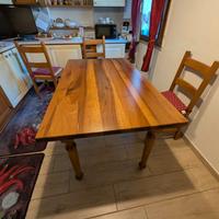 Tavolo cucina in noce