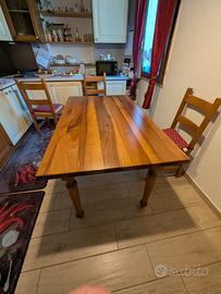 Tavolo cucina in noce