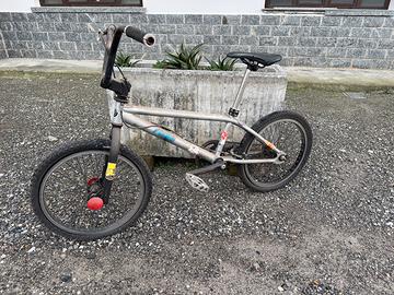 Bicicletta BMX