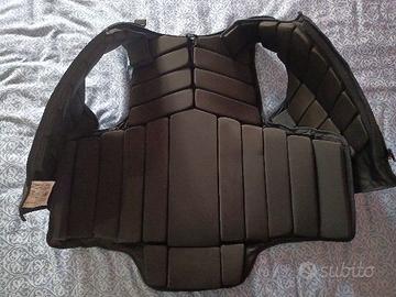 busto protettivo equitazione