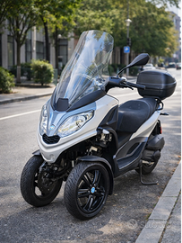 Piaggio MP3 300 HPE