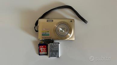 Nikon Coolpix S3300