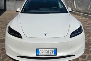 Tesla Model 3 Highland 