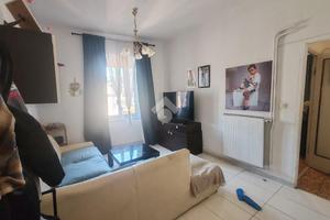 3 LOCALI A GENOVA
