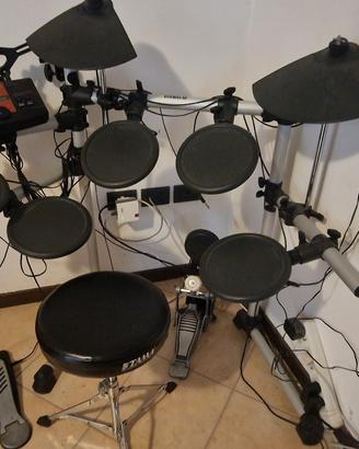 Batteria Elettronica ,completa di sgabello 