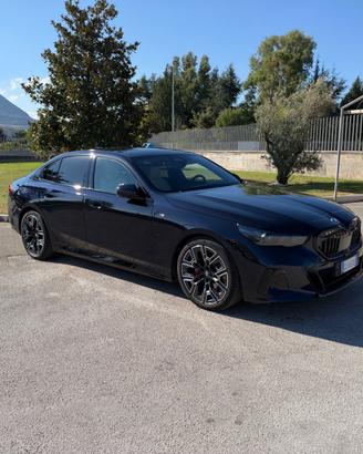 BMW 520d Msport PRO  24.000 km - tagliandi 5 anni