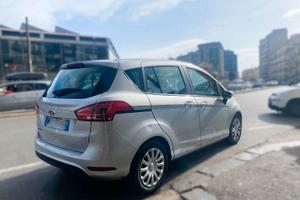 Ford B-Max 1.5 Diesel – 2016 – €6.300