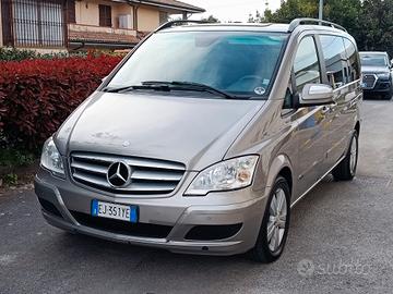 MERCEDES VIANO 2011