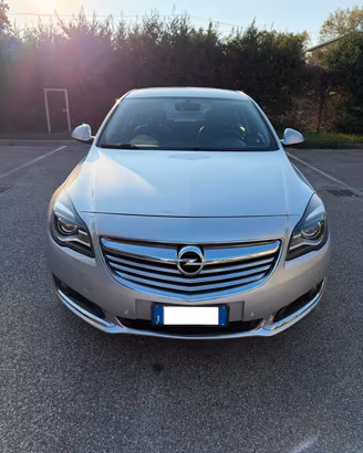 Opel Insignia 2.0 cdti - NAV. - 12 MESI DI GARANZI