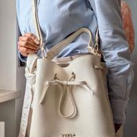 Borsa secchiello Furla colore panna