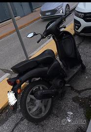 Scarabeo 50 2t street