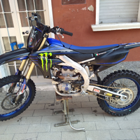 Yamaha yzf 250 anno 22