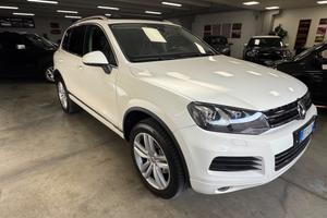 Volkswagen Touareg 3.0 TDI 245 CV tiptronic BlueMo