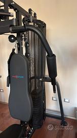 Stazione  multifunzionale con leg press  75kg.