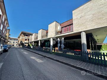 3 LOCALI A ASSISI