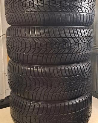  4 GOMME INVERNALI AL 95%HANKOOK 235/40/18-95V